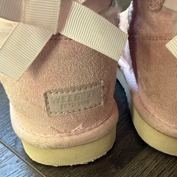 Pink Fur Boots Size 1 - Picture 7 of 10